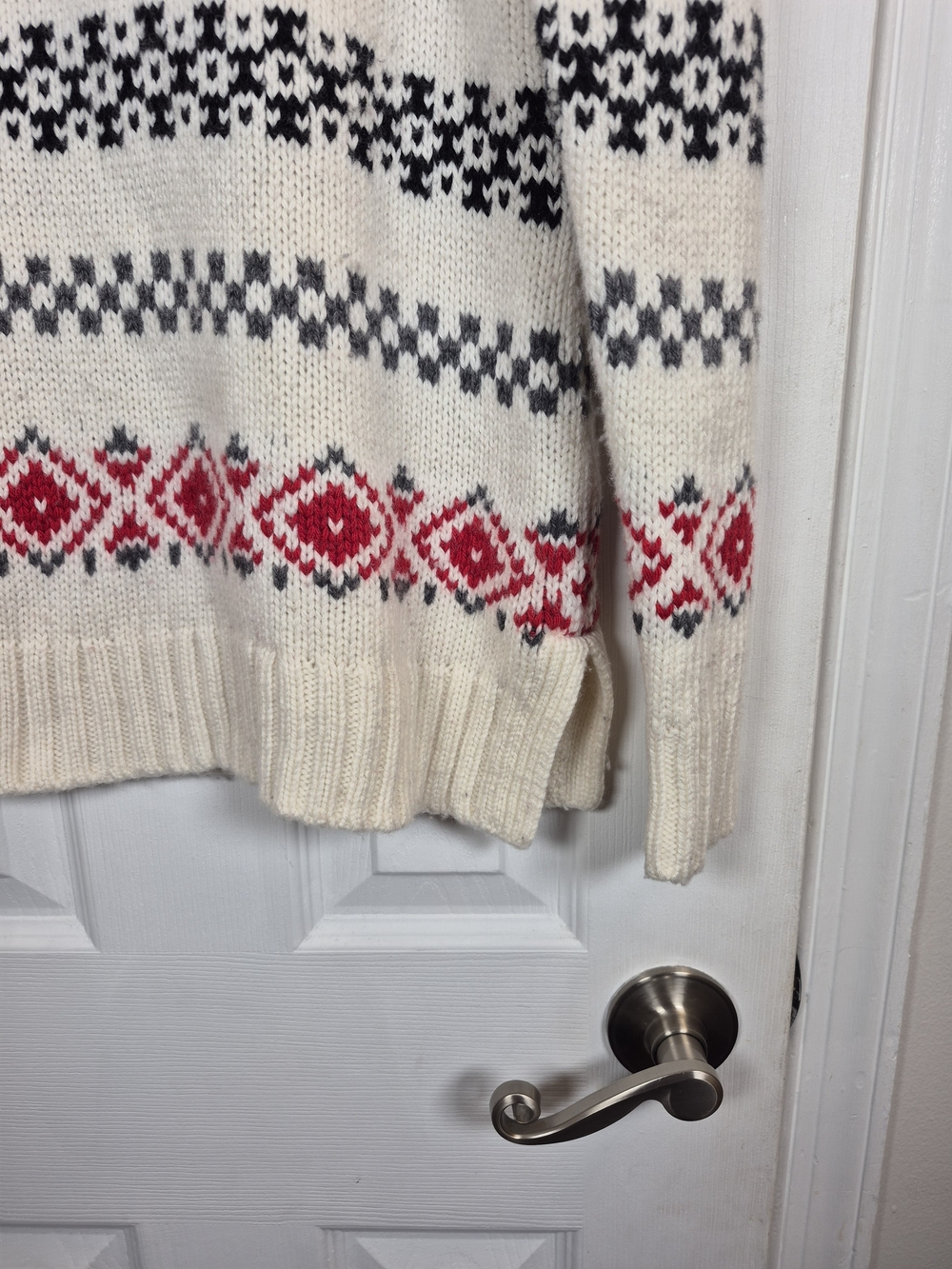 Talbots Cream Red Fair Isle Wool Blend Sweater Medium Cozy Cabincore Nordic Knit - Picture 4 of 6
